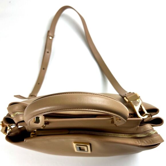 Luana Italy Double Zip Satchel/Crossbody Tan Leather Handbag - Picture 6 of 15